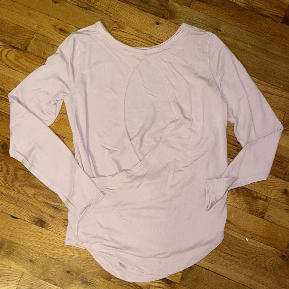 Workout top - Picture 4 of 5